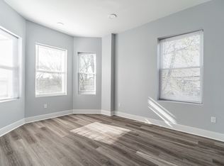 806 N 41st St, Philadelphia, PA 19104