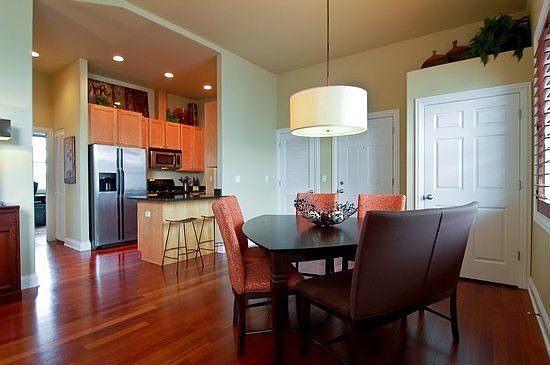 Spacious Dining Room