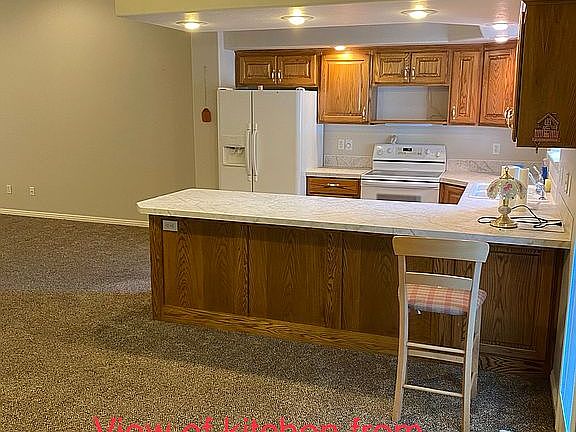 2nd image of 3813 E Briar Creek Cir