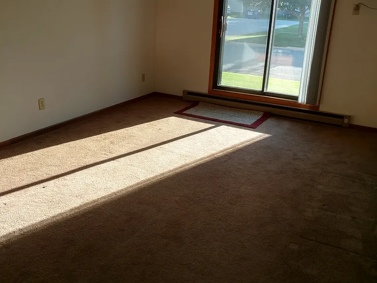 405 Alexander St #201 — Photo 2