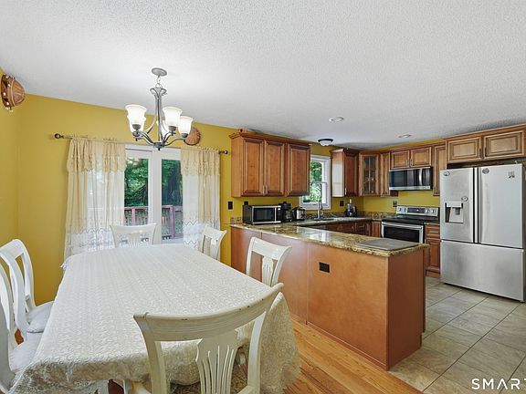 4th image of 53 Quarry Lane