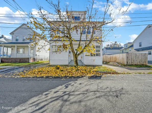 53 Sobieski St, Hanover Township, PA 18706