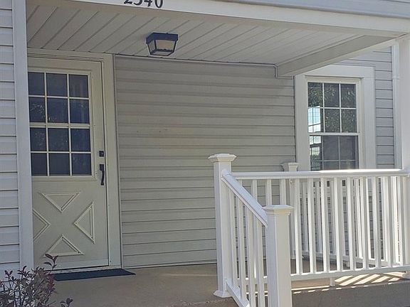 3rd image of 2340 Vermont Ave
