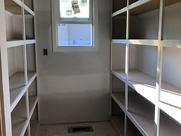 4th image of 21741 G St