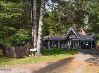 9 Decker Way, Olmstedville, NY 12857