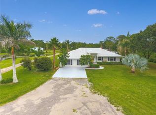6787 SW 33rd St, Palm City, FL 34990