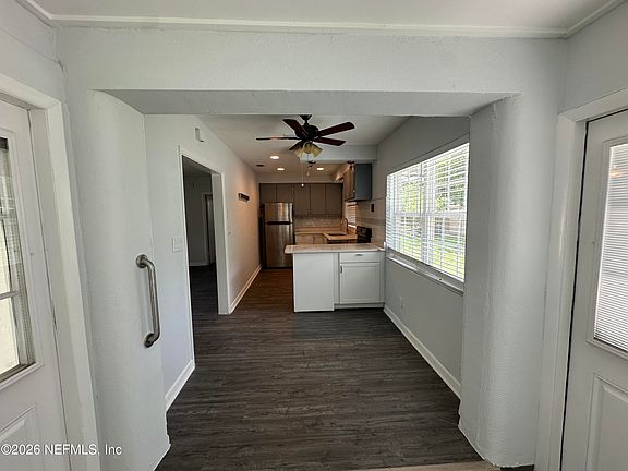 4th image of 6226 MERCER Circle E