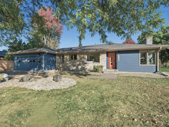 548 Cloverleaf Dr, Golden Valley, MN 55422