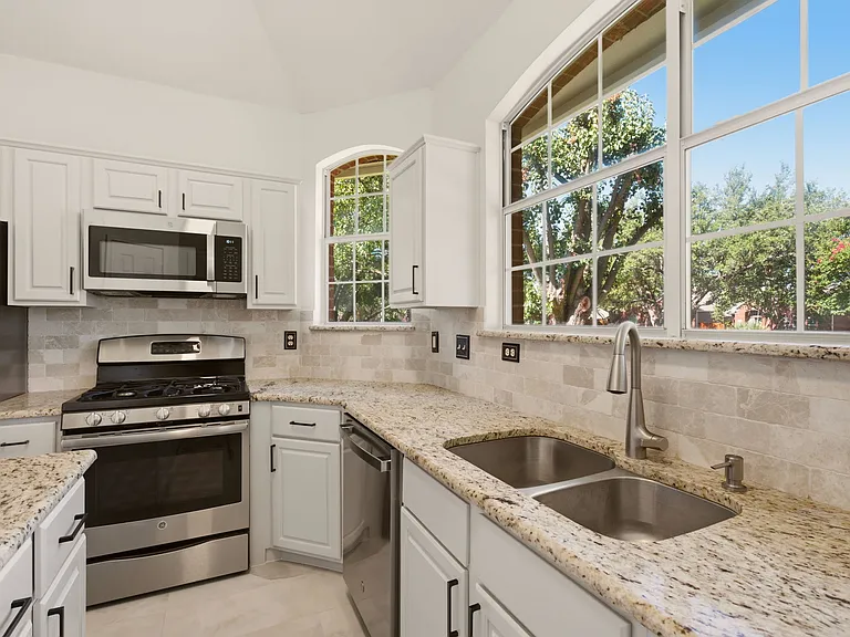 3277 Green Ct — Photo 20
