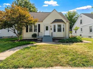 1165 Jackson St, Saint Charles, MO 63301