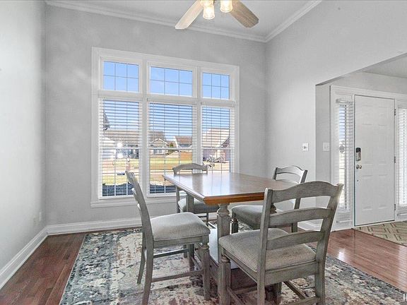 3rd image of 2744 Reinford Dr