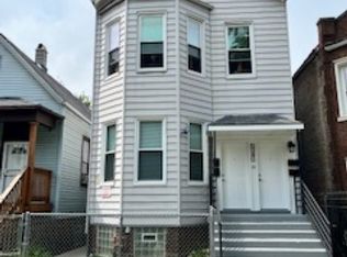 5240 S Paulina St #1F, Chicago, IL 60609