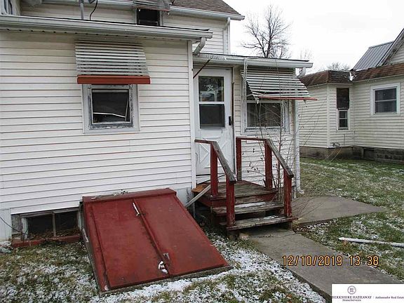 4th image of 807 S 2nd Ave