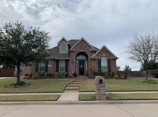 7031 Hickory Estates Dr, Sachse, TX 75048