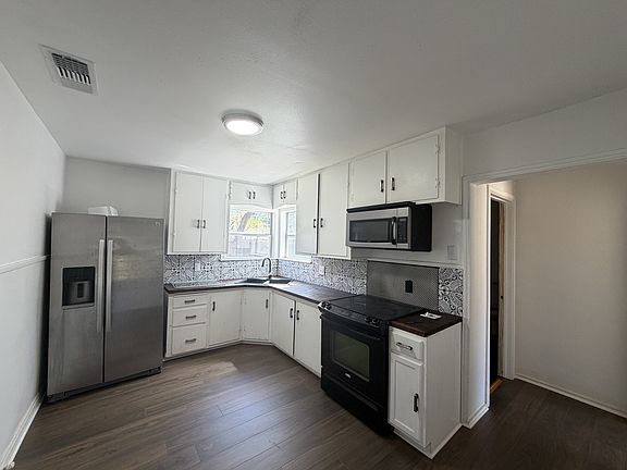 5th image of 2613 28th St