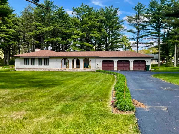 7641 Greeler Ln, Wisconsin Rapids, WI 54494