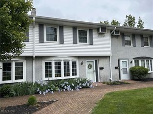 3 Meadowlawn Dr UNIT 14, Mentor, OH 44060