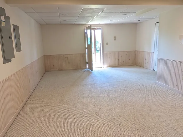 3129 Westwind Dr — Photo 12