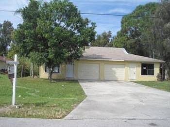 2nd image of 18664 Miami Blvd