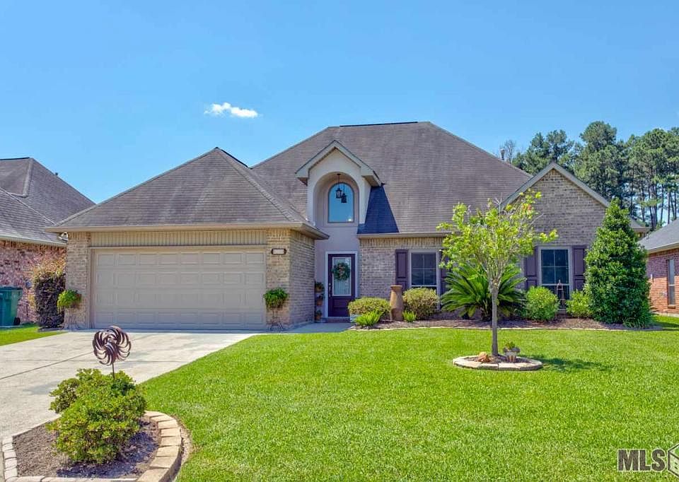 1st image of 26424 Poplar Glen Dr