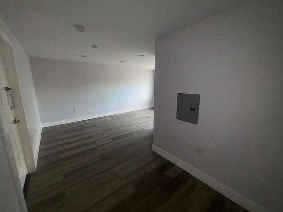 4th image of 2505 John F Kennedy Blvd #315E