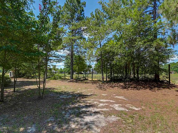 2nd image of 416 Otis Rd