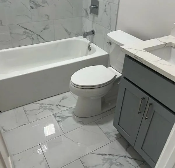 2828 W Fulton St #1 — Photo 6