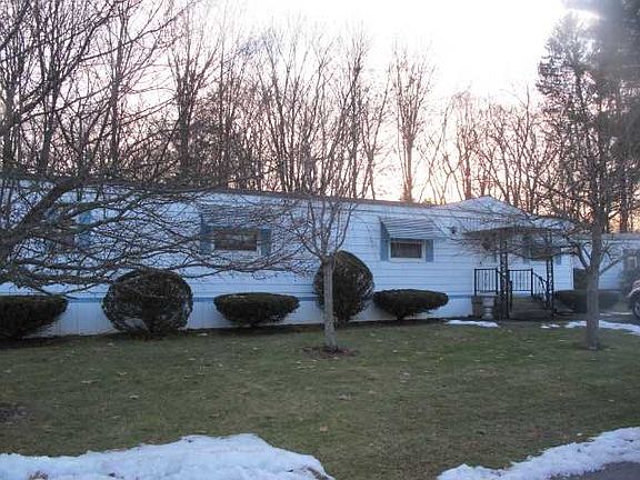 2nd image of 1040 Violet Ave Lot 19