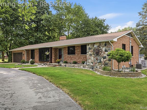2nd image of 6478 W Stanley Rd