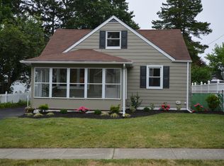 1320 Franklin Pkwy, Ocean, NJ 07712