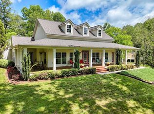 134 Birdie Ln, Blairsville, GA 30512