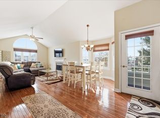 402 Porter Way, Bridgewater Twp., NJ 08807