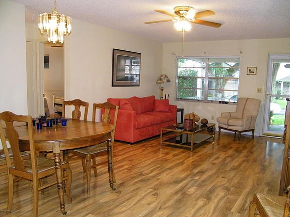 5th image of 8854 SW 91st Pl Unit B
