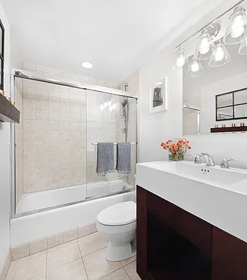 Sold by Compass | media 19