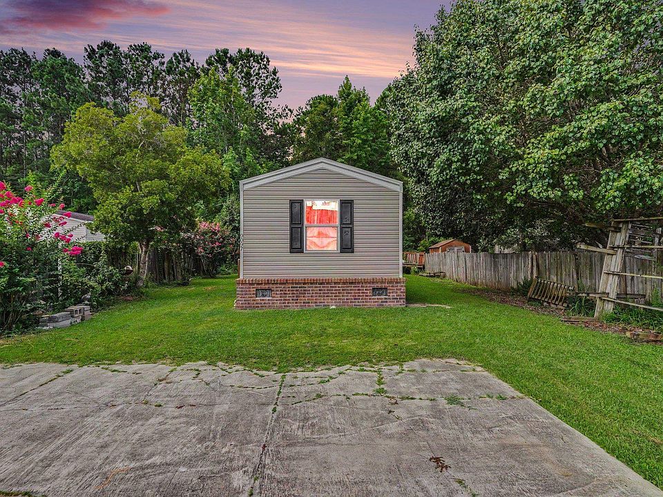 1st image of 9097 Baywood Circle