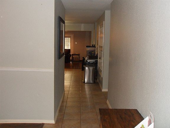 5th image of 2607 Trinity Ter