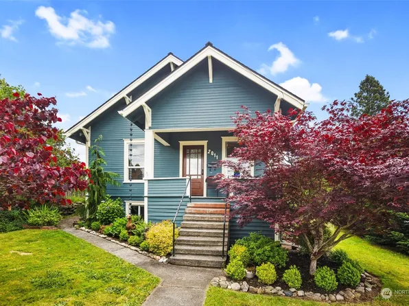 2011 State Street, Everett, WA 98201