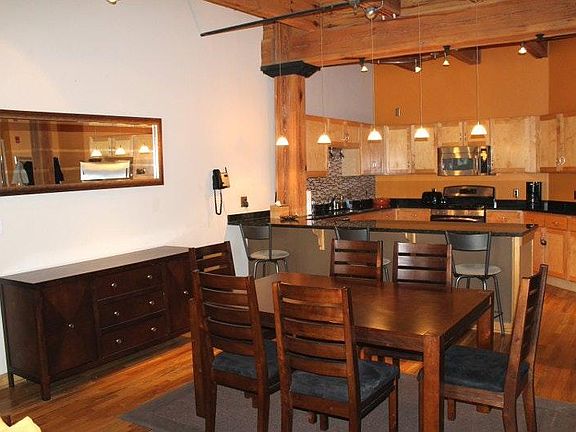 4th image of 413 N 2nd St Unit 590