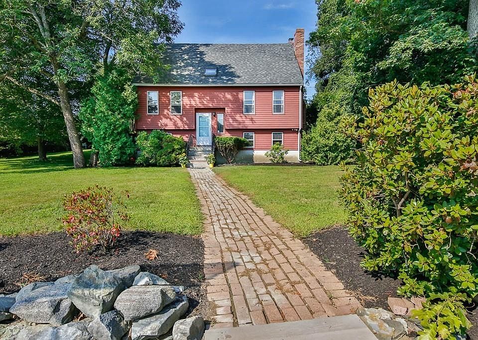 1st image of 25 Pearson Dr