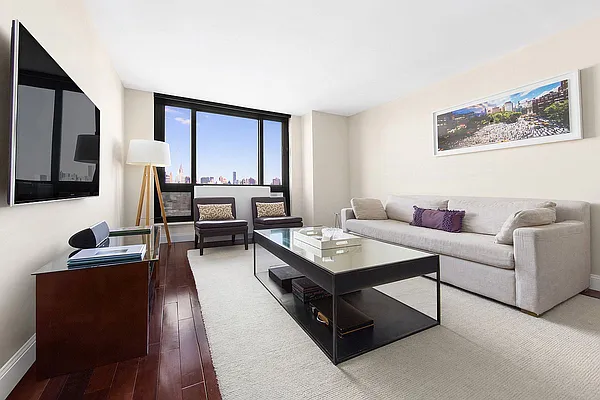 Rented by Douglas Elliman | media 11