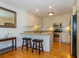 7 Lenox St, Norwood, MA 02062