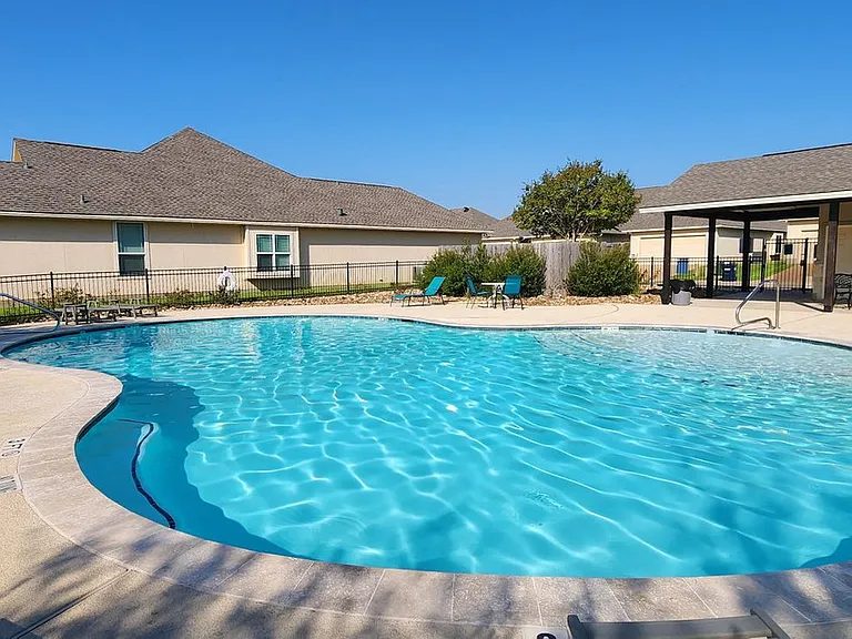 3819 Blackhawk Ln #ID1328095P — Photo 14