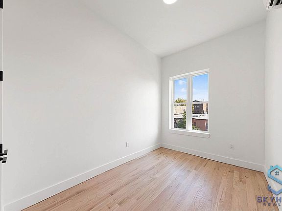 2nd image of 897 New York Ave #4E