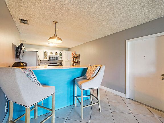 Home For Sale In PALMLAND VILLAS I
