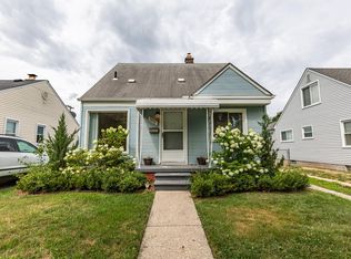 3050 Grindley Park St, Dearborn, MI 48124