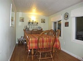 4th image of 13 Home Ave