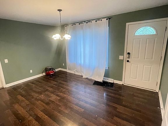 2nd image of 301 Burgess Dr