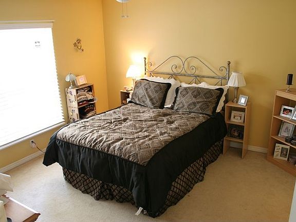 3rd image of 9905 Dean Cove Ln