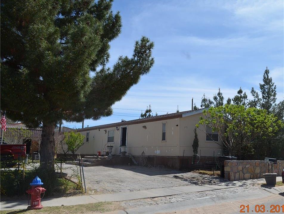 1st image of 201 Sabine Dr