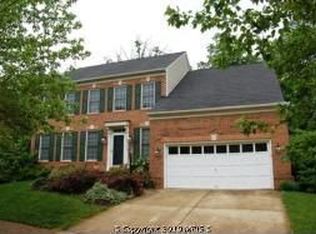 25278 Kennebec Dr, Chantilly, VA 20152